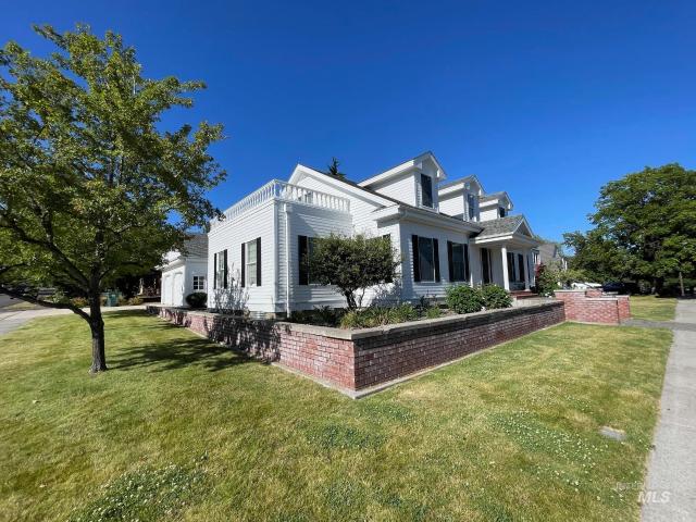 House for sale in Grangeville