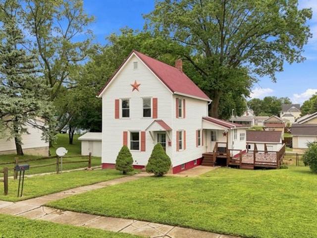 House for sale in Mount Pleasant, Iowa