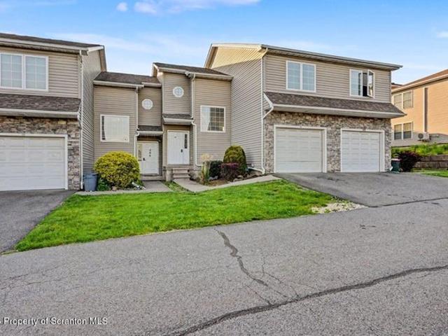 Townhouse for sale in Scranton, Pennsylvania