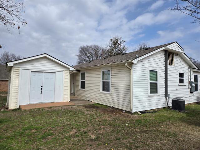 House for sale in Bells, Texas