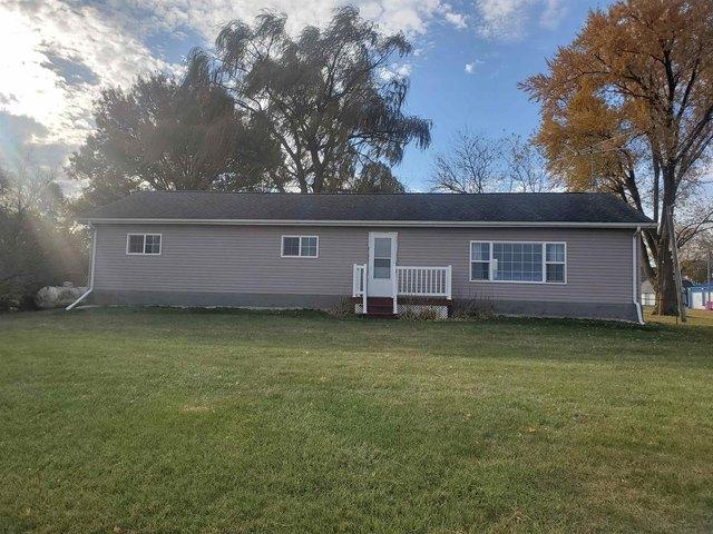 House for sale in Stout, Iowa