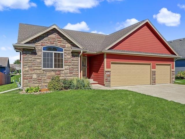 House for sale in Siena Hills, Ankeny