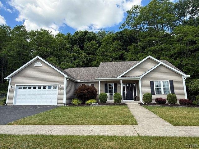 House for sale in Hamilton, New York