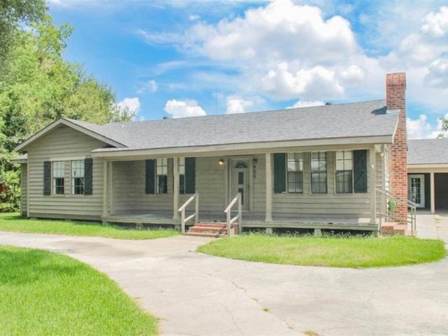 House for sale in Sulphur, Calcasieu Parish