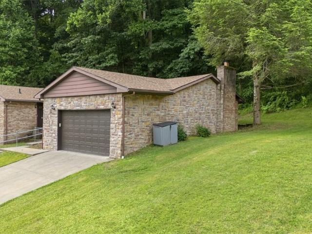 House for sale in Parkersburg, West Virginia