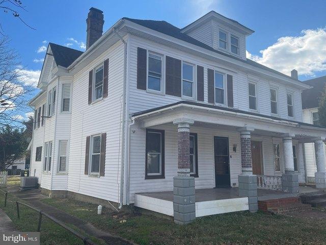 Townhouse for sale in Delaware