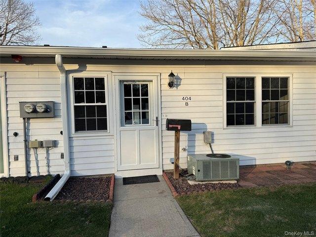 Condo for sale in Centereach, New York