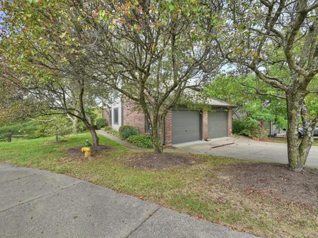 Townhouse for sale in Villa Hills, Kenton County