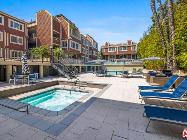 Property for sale in Canoga Park, California