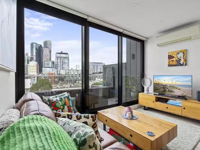 Apartment for rent in Keppel Sands, Queensland