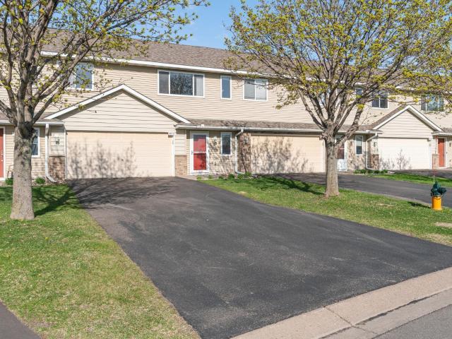 Townhouse for sale in Shakopee, Minnesota
