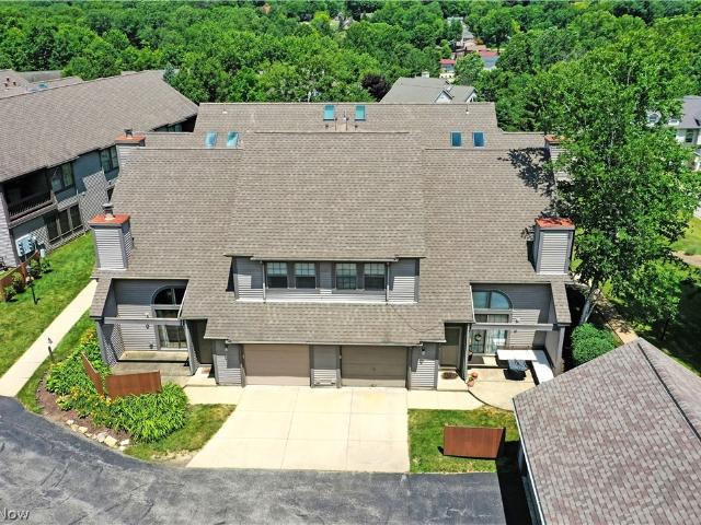 Condo for sale in Canfield, Ohio