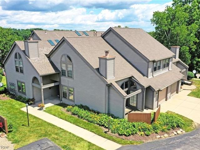 Condo for sale in Canfield, Ohio