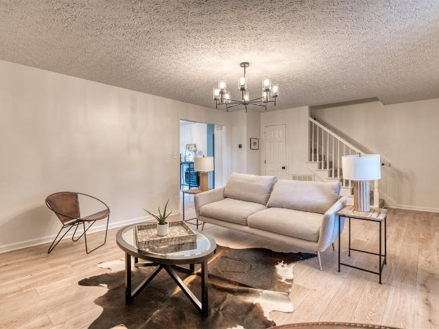 House for sale in Gasper, Auburn