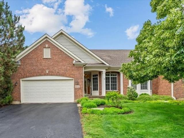 Townhouse for sale in Mchenry, Illinois