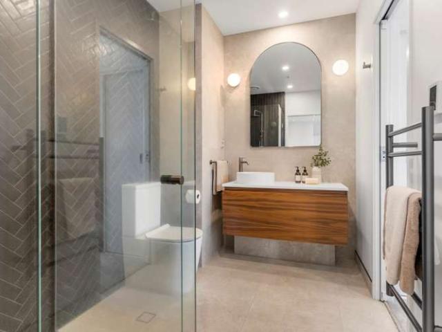 Apartment for sale in Takapuna, Oroua County