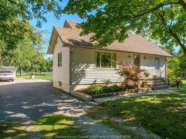 House for sale in Maidstone, Ontario