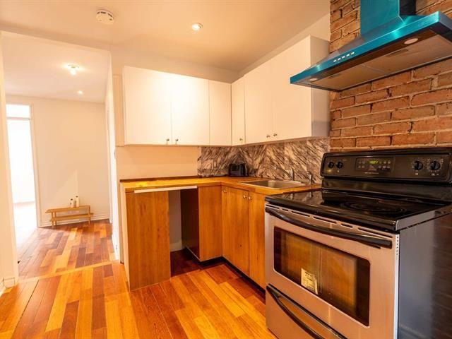 Apartment for rent in Le Plateau-Mont-Royal, Montréal