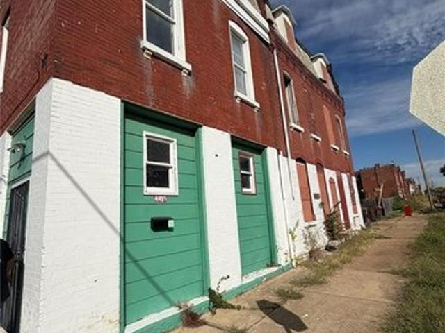 House for sale in Saint Louis