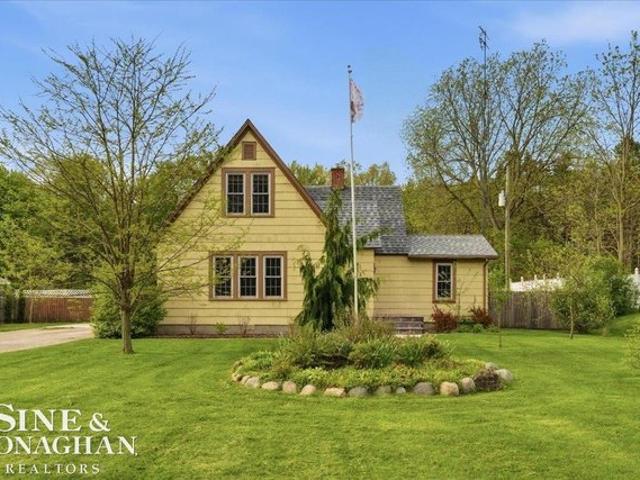 House for sale in Fort Gratiot, Michigan
