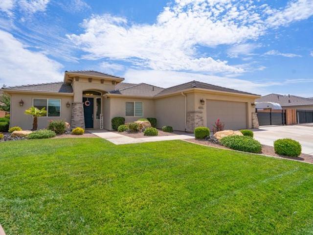 House for sale in Washington, Utah