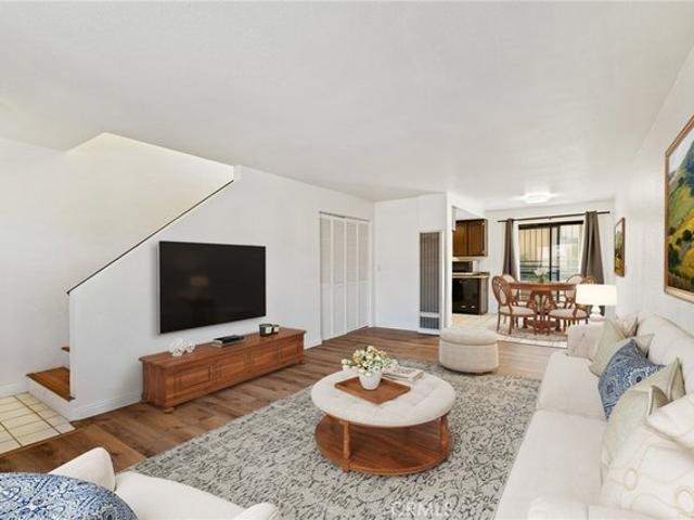 Condo for sale in Hawthorne, California