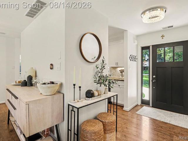 House for sale in Troy, Michigan