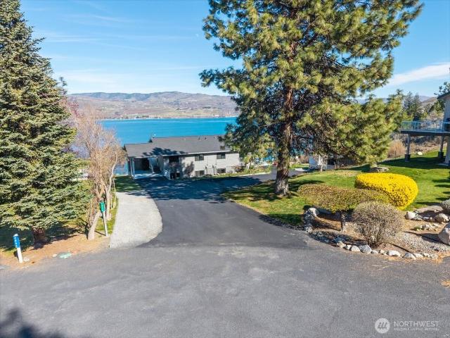 Condo for sale in Washington