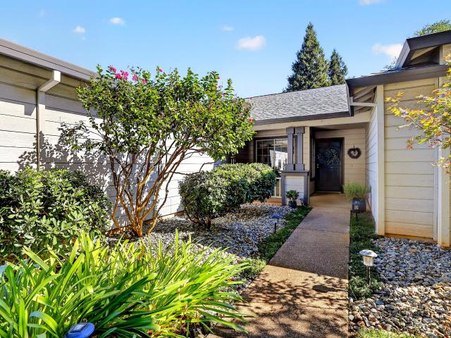 House for sale in Victor Estates, Redding