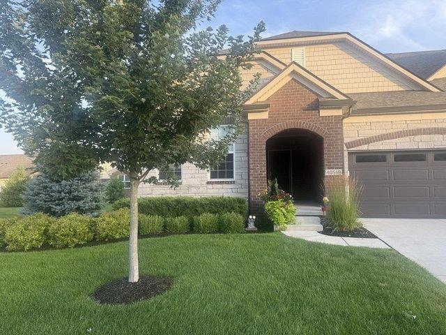 Condo for sale in Clinton Township, Michigan