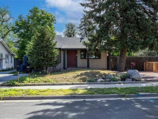 House for sale in Arapahoe, Colorado