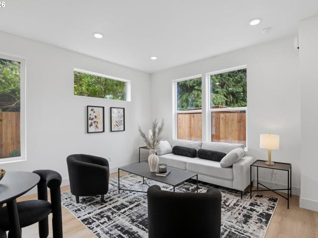 Townhouse for sale in Oregonia