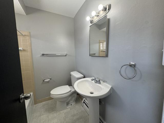 Apartment for rent in Lincoln Park, Michigan