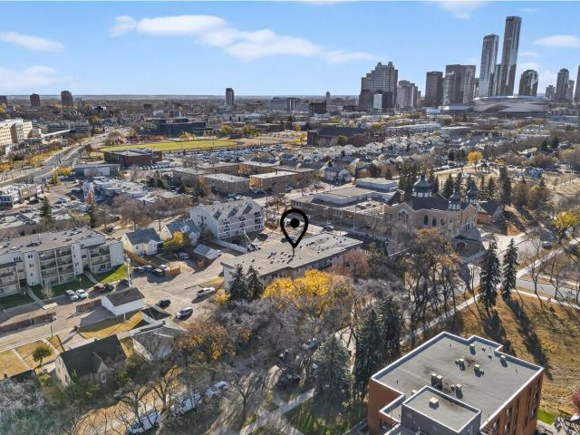 Apartment for sale in Wedgewood, Alberta