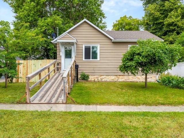 House for sale in Moorhead, Minnesota