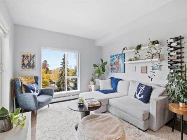 Condo for sale in South Calgary, Calgary