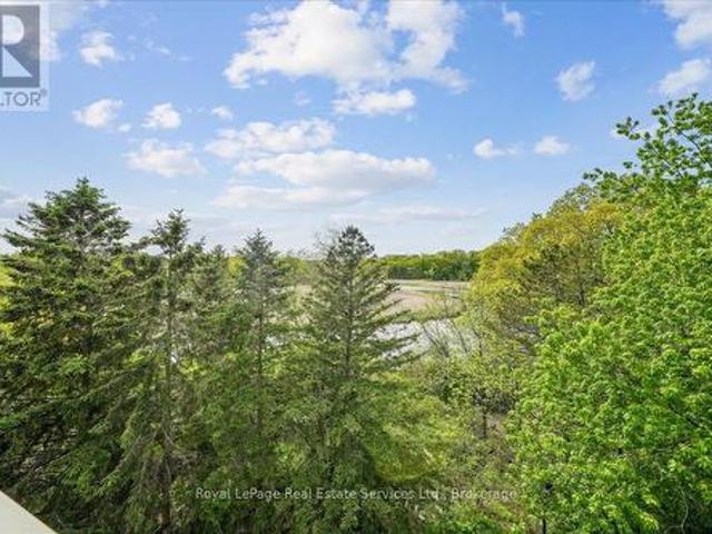 Condo for sale in Oakville, Ontario