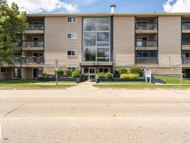 Condo for sale in Wedgewood, Alberta