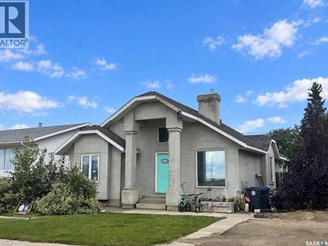 House for sale in Biggar, Saskatchewan