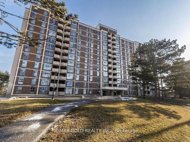 Condo for sale in Woburn, Ontario