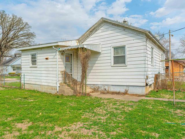 House for sale in Logan, Illinois