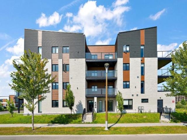 Property for rent in Les Moulins, Quebec