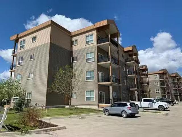Condo for sale in Grande Prairie, Alberta