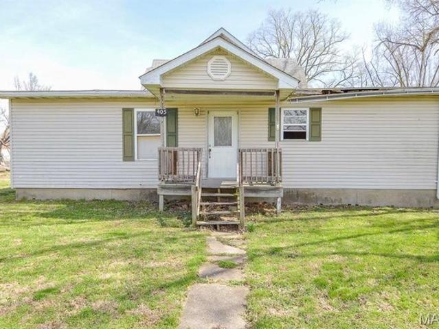 House for sale in Bond, Illinois