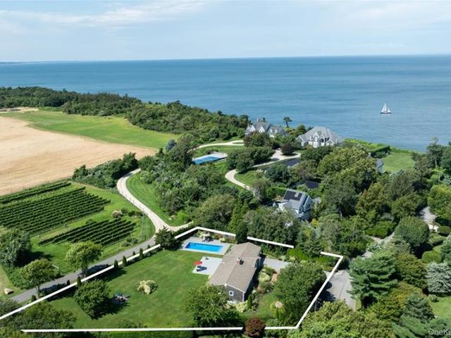 House for sale in Argyle, New York