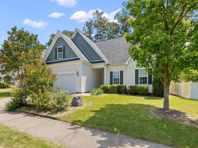House for sale in Braxton Village, Holly Springs