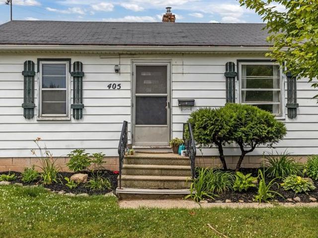 House for sale in Little Chute, Wisconsin