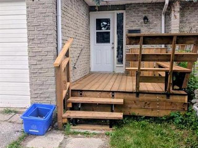 House for sale in Brights Grove, Ontario