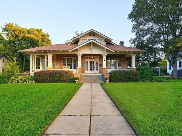 House for sale in Brenham, Washington County