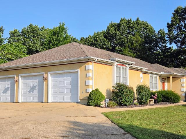 House for sale in Howell, Missouri